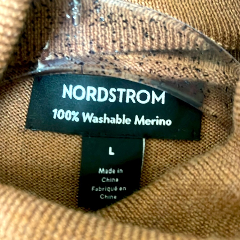 MERINO WOOL NORDSTROM TURTLE NECK SWEATER - Picture 2 of 8